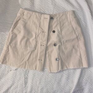 UNIQULO corduroy mini skirt size 0 cream